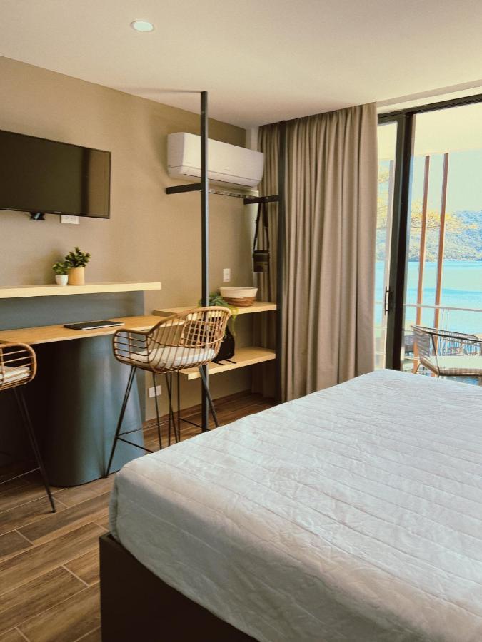 El Congo Cardedeu Hotel Lago De Coatepeque מראה חיצוני תמונה